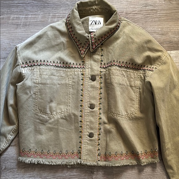 Zara Embroidered Denim Jacket - Picture 3 of 6